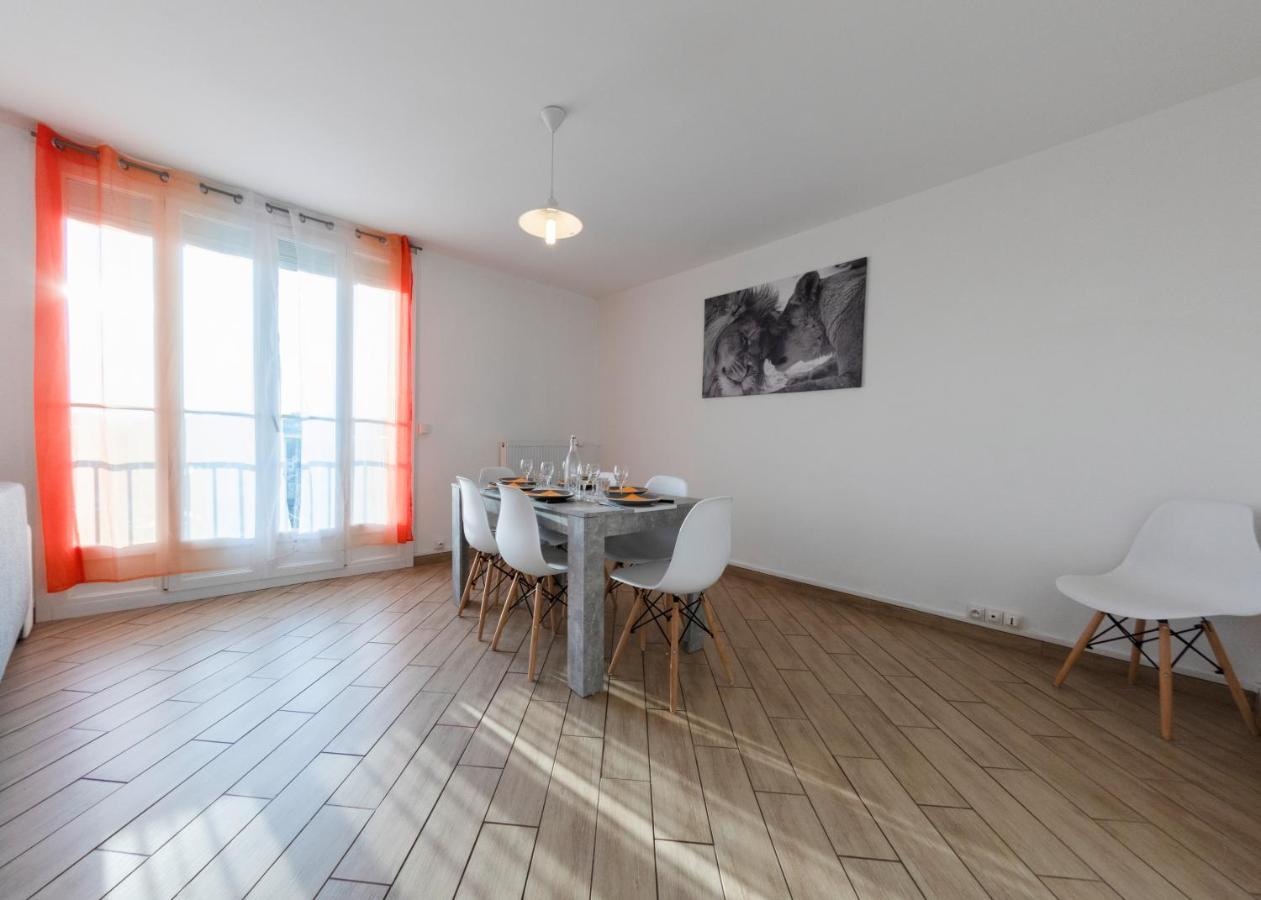 Appart'Hôtel - l'île en mouvement Montbéliard Exterior foto